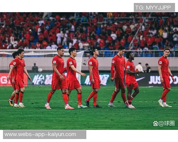 中国足球面临崩溃危机六月世预赛将决定未来命运